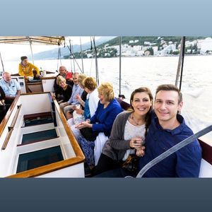 Meet your Posher, Kara